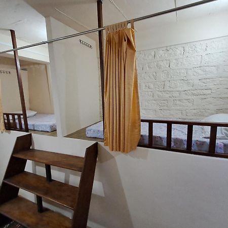 Dormitories/Hosteller, Giftland Homestay Aizawl Exterior photo